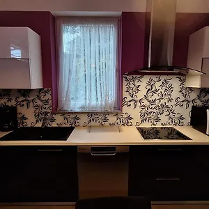 Komel I Apartman